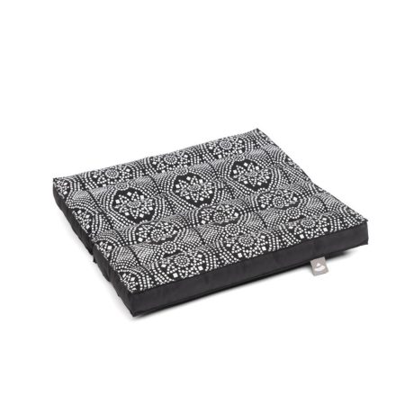 Travel folding meditation cushion